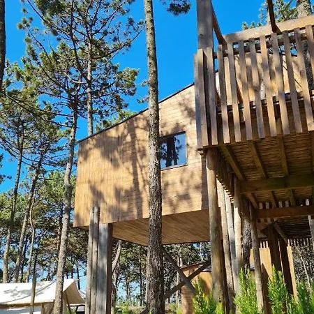 Bukubaki Eco Surf אתר נופש פרל