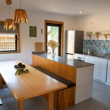 Bukubaki Eco Surf 4* Ferrel