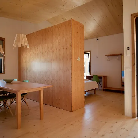Bukubaki Eco Surf Resort 4*