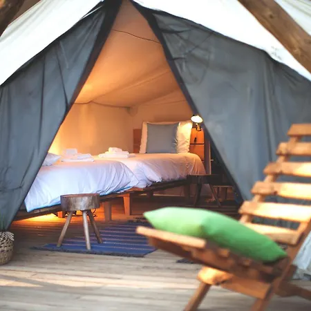 Bukubaki Eco Surf 4* Ferrel