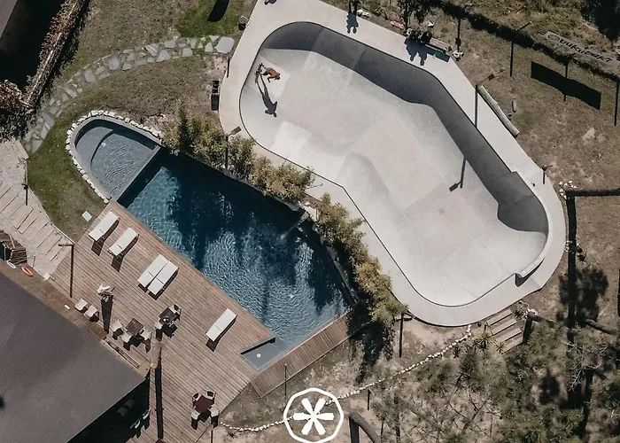 Resort Bukubaki Eco Surf 4*