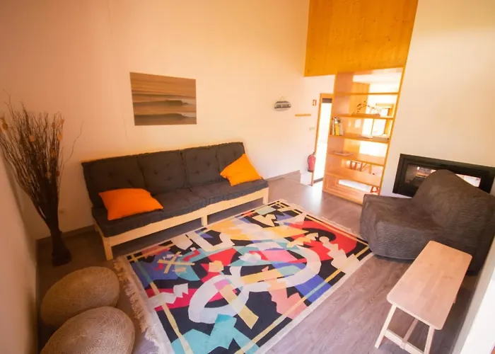 Bukubaki Eco Surf 4* Ferrel (Leiria)