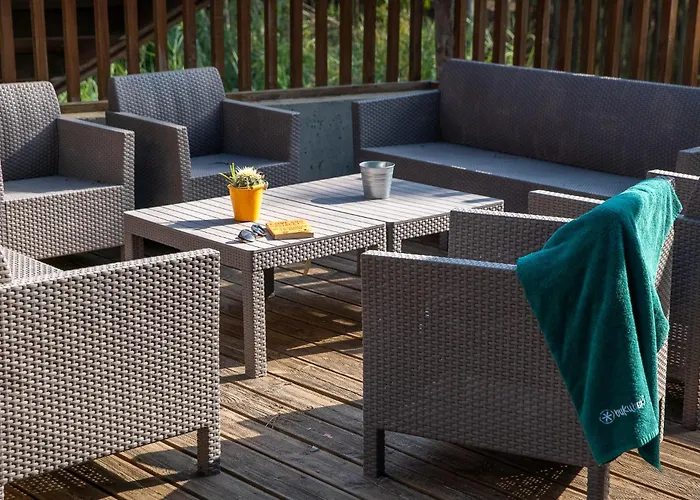 Resort Bukubaki Eco Surf